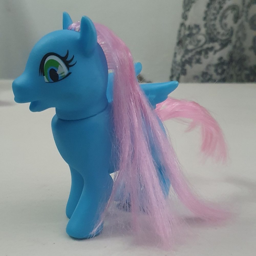 My little pony blue with pink hair